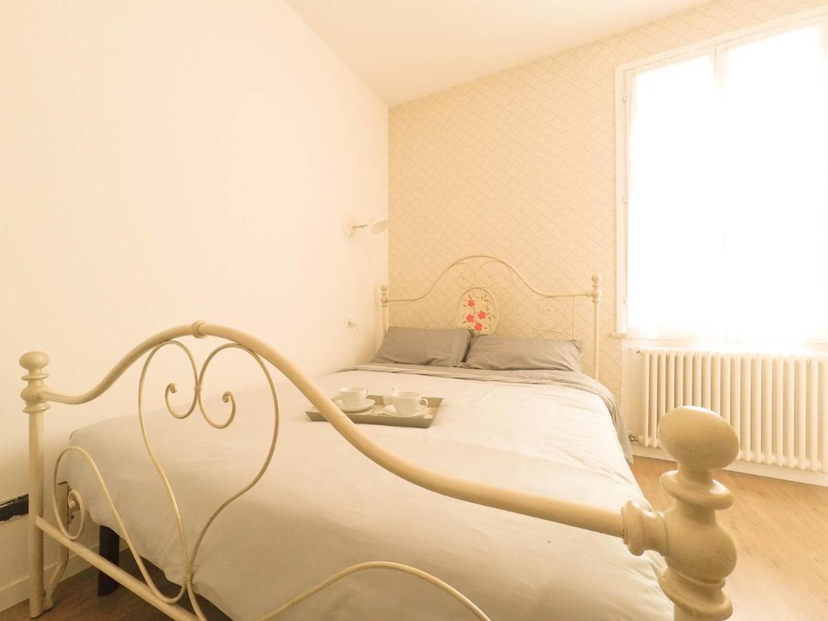 Bed and Breakfast Il Bianconiglio R&B Carraie Екстер'єр фото